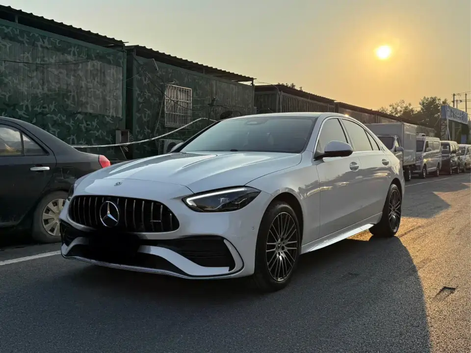 Mercedes-Benz C-Class Facelift C 260 L Sport Edition 2025