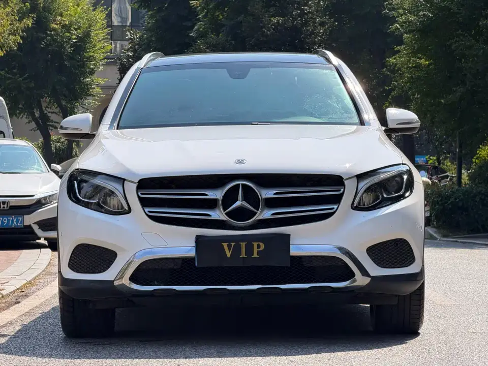 Mercedes-Benz GLC-Class Model GLC 200 L 4MATIC 2019