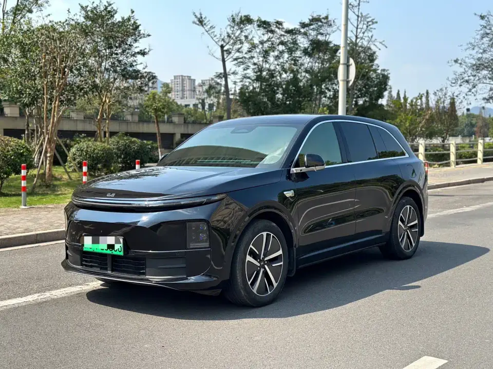Li Auto L6 Pro 2025