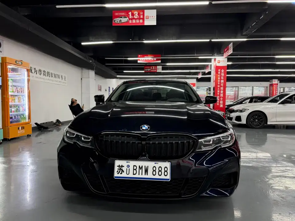 BMW 3 Series 325Li M Sport Night Edition 2021