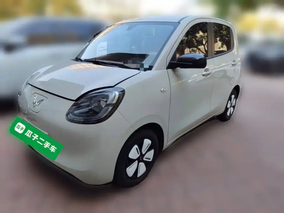 Wuling Motors Hongguang MINIEV 4-Door Advanced 2025