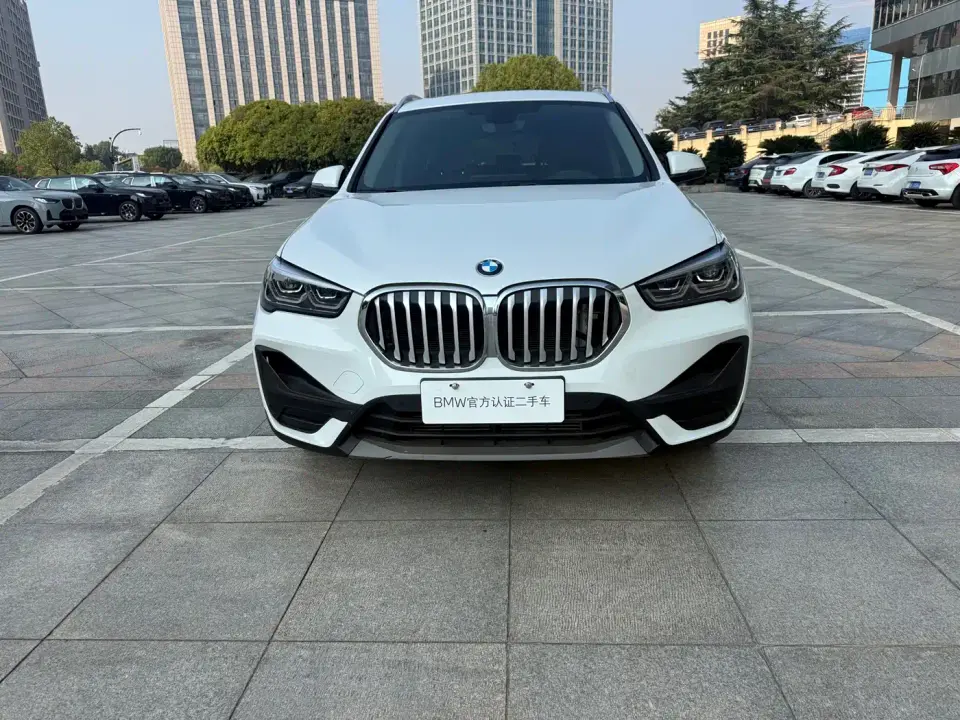 BMW X1 sDrive25Li Leading 2022