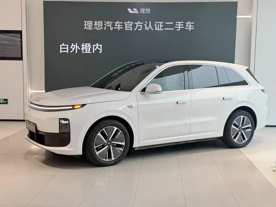 Li Auto L6 Pro 2025