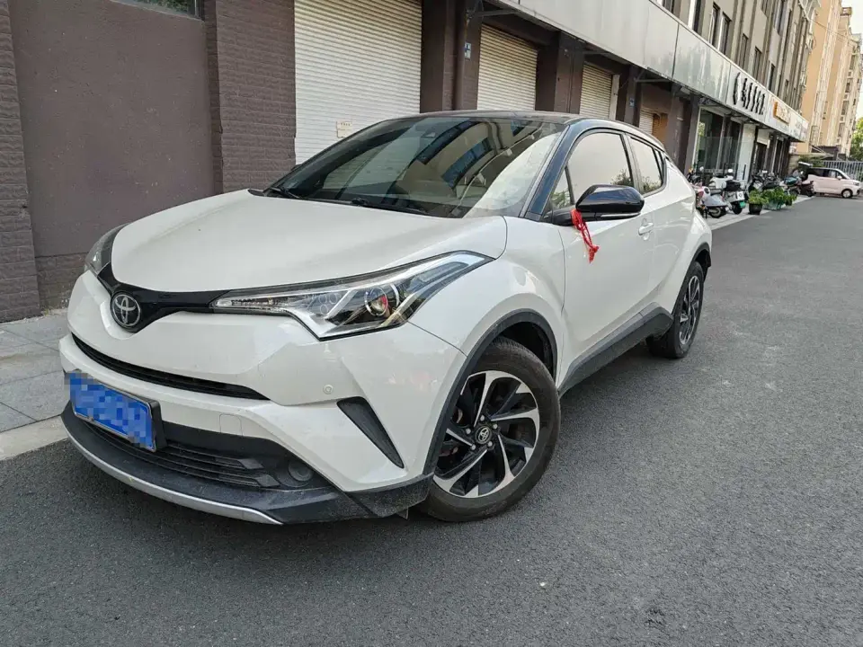 Toyota IZOA 2.0L Yi Xiang CARE 2020