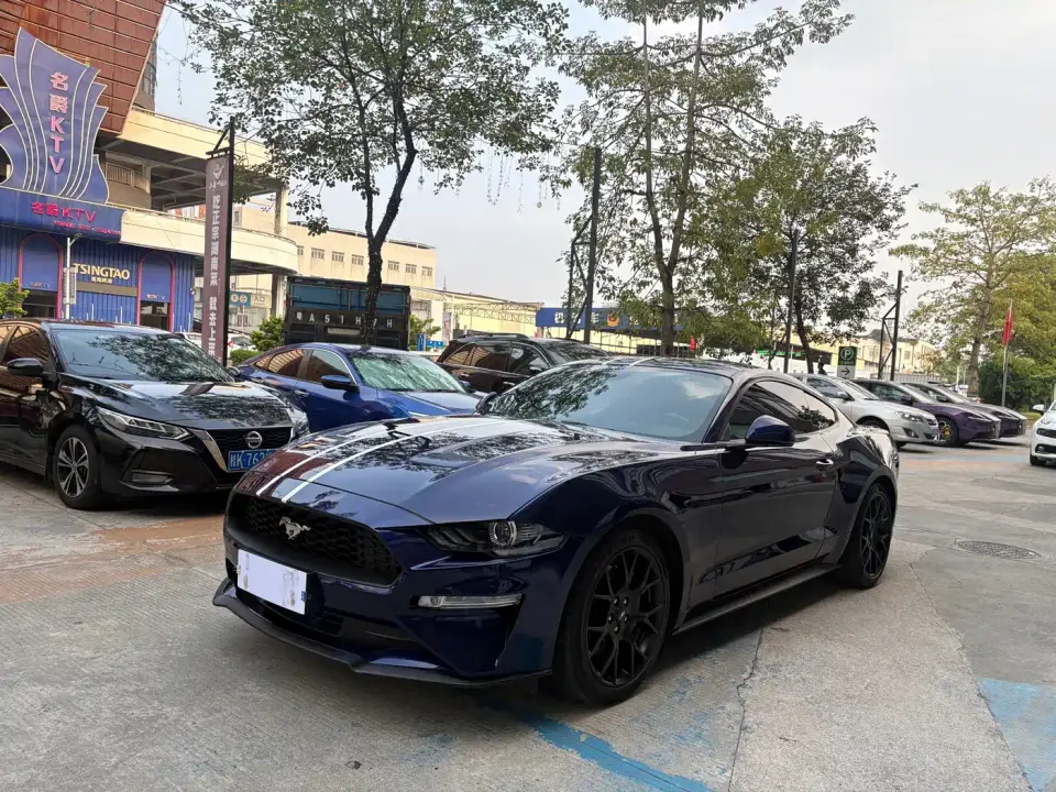 Ford Mustang 2.3L EcoBoost 2019