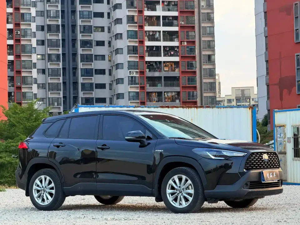 Toyota Corolla Cross 2.0L Smart Hybrid Dual Engine Luxury Edition 2024