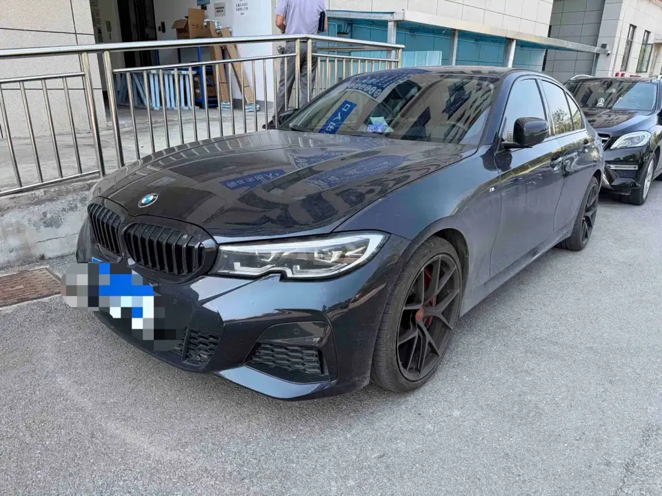 BMW 3 Series 325i M Sport Night Edition 2020