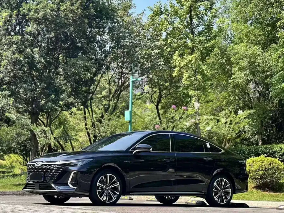 Chery Arrizo 8 1.6T DCT Premium 2023