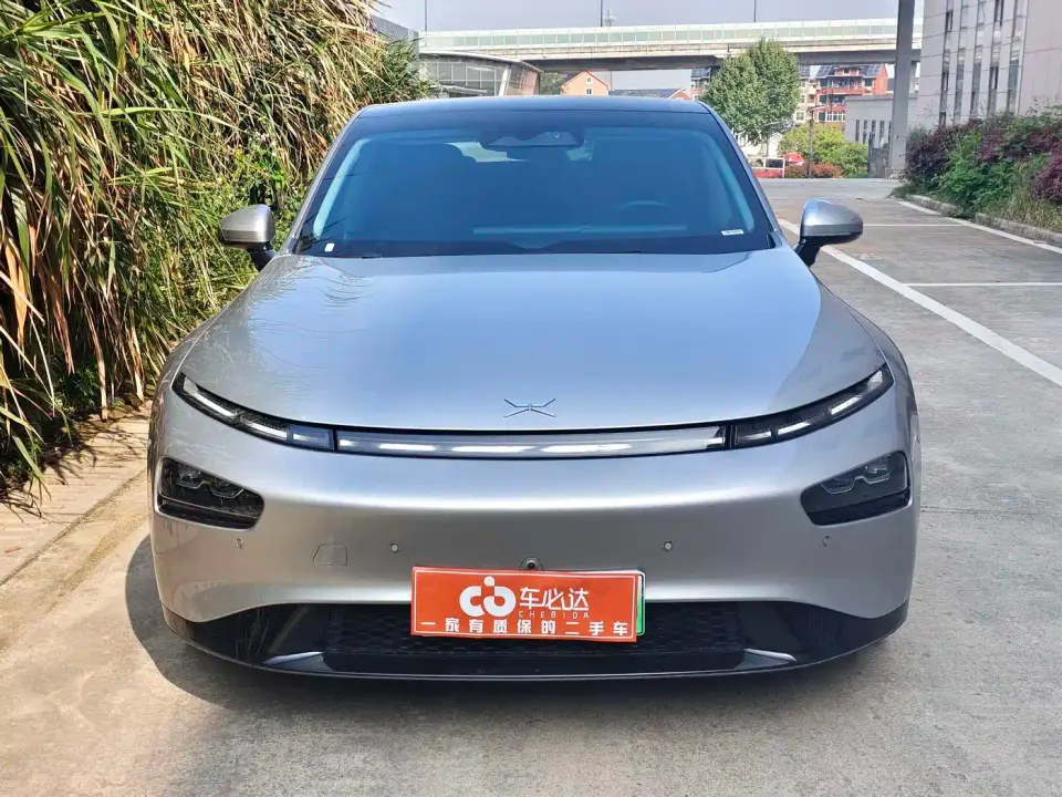 XPeng P7 Model 670N+ 2022