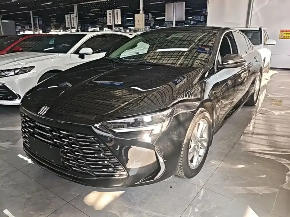 Buick Regal 25T Ultra Comfort Edition 2024