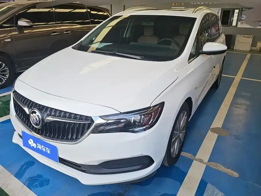 Buick GL6 323T Mild Hybrid Connected Luxury 2023