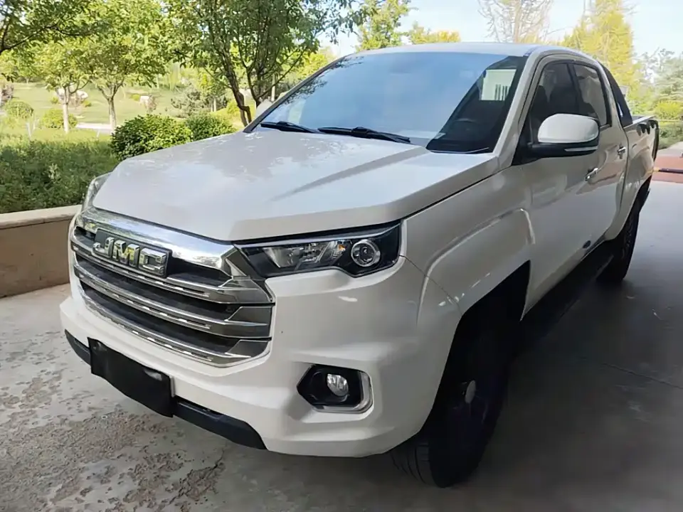Jiangling Yuhu 7 2.0T Manual Diesel 2WD Comfort Standard Wheelbase 2023