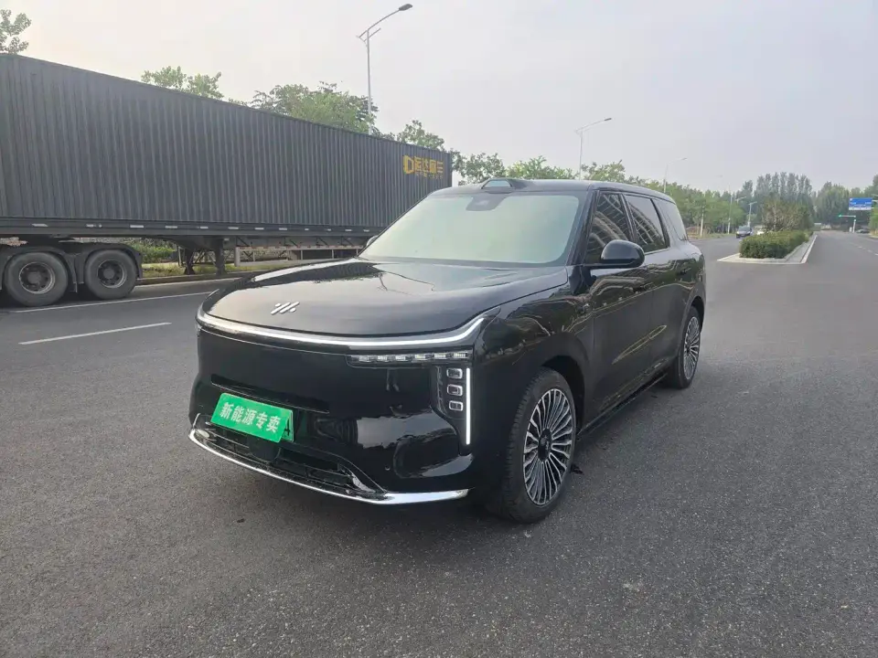 IM Motors IM LS8 Model Base Version 5-seater 2026