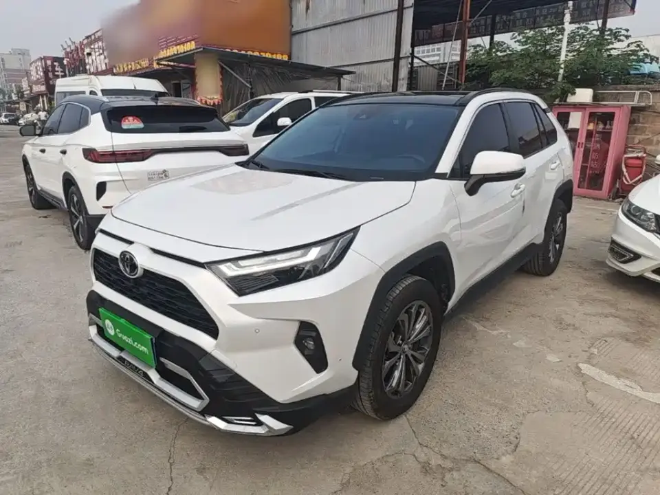 Toyota RAV4 Rongfang 2.0L CVT FWD Style Plus Edition 2024