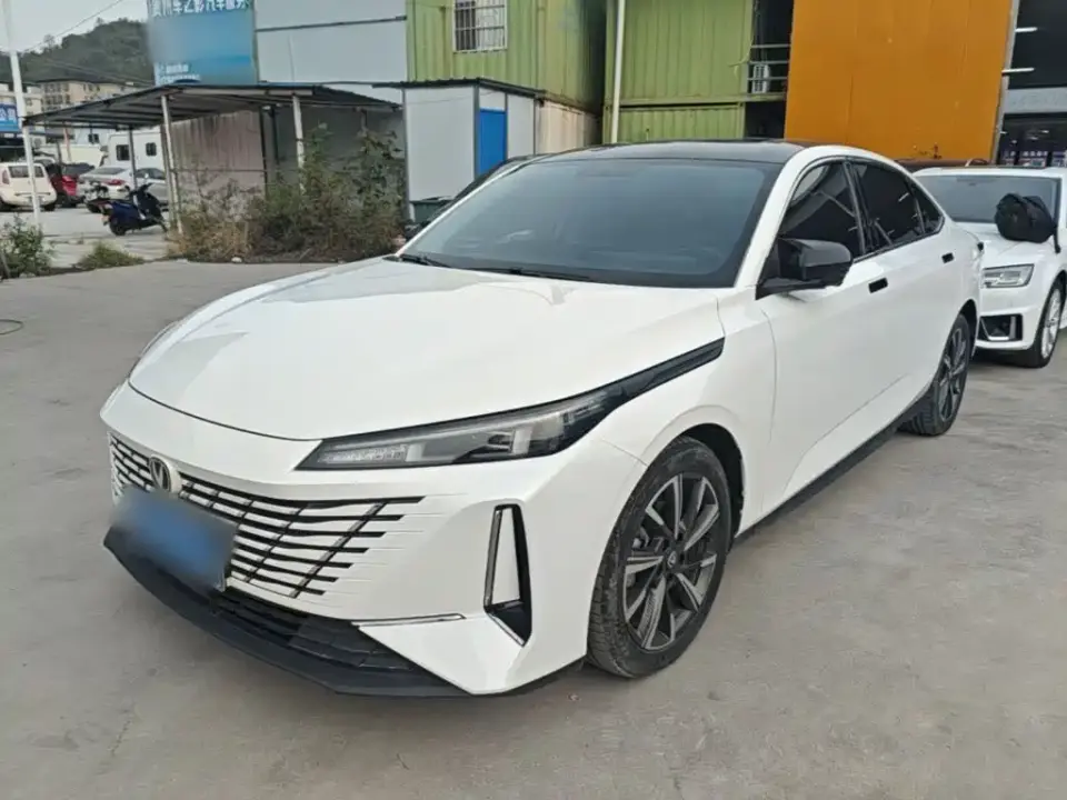 Changan Eado Model 1.5T GDI Auto Flagship Type 2024