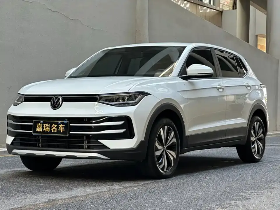 Volkswagen Tharu Model Rising Star 1.5L Advance Edition 2025