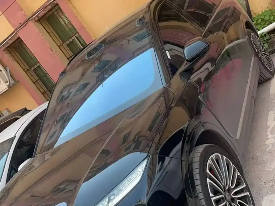 NIO ES8 Base Model 2025