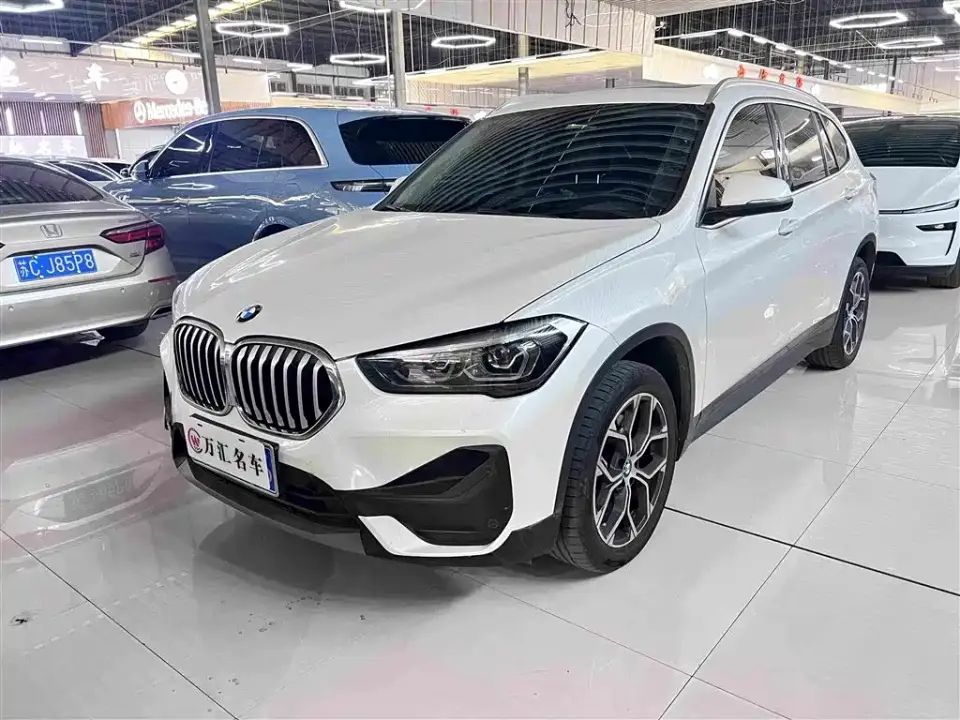 BMW X1 sDrive25Li Leading 2023
