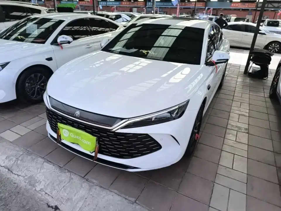 BYD Qin L DM-i Smart Drive Edition 120KM Leading 2025