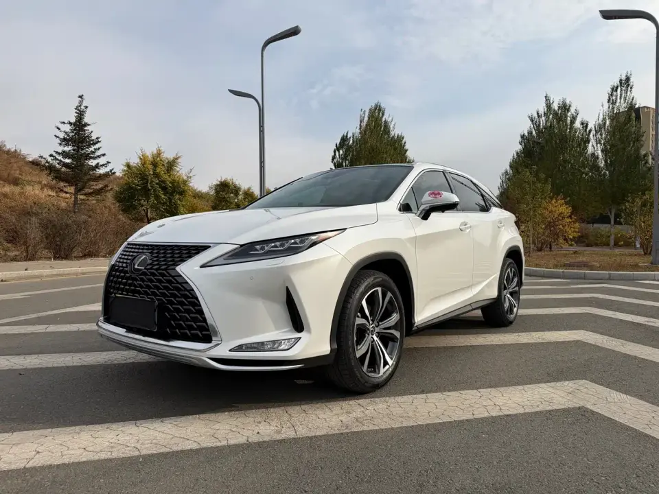 Lexus RX 300 4WD Elegance Edition China VI 2023