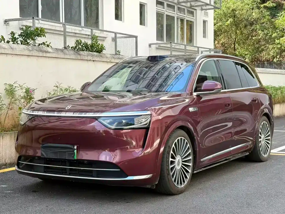 AITO Wenjie AITO M8 Model Extended Range Ultra Edition 53.4kWh 5-Seater 2025