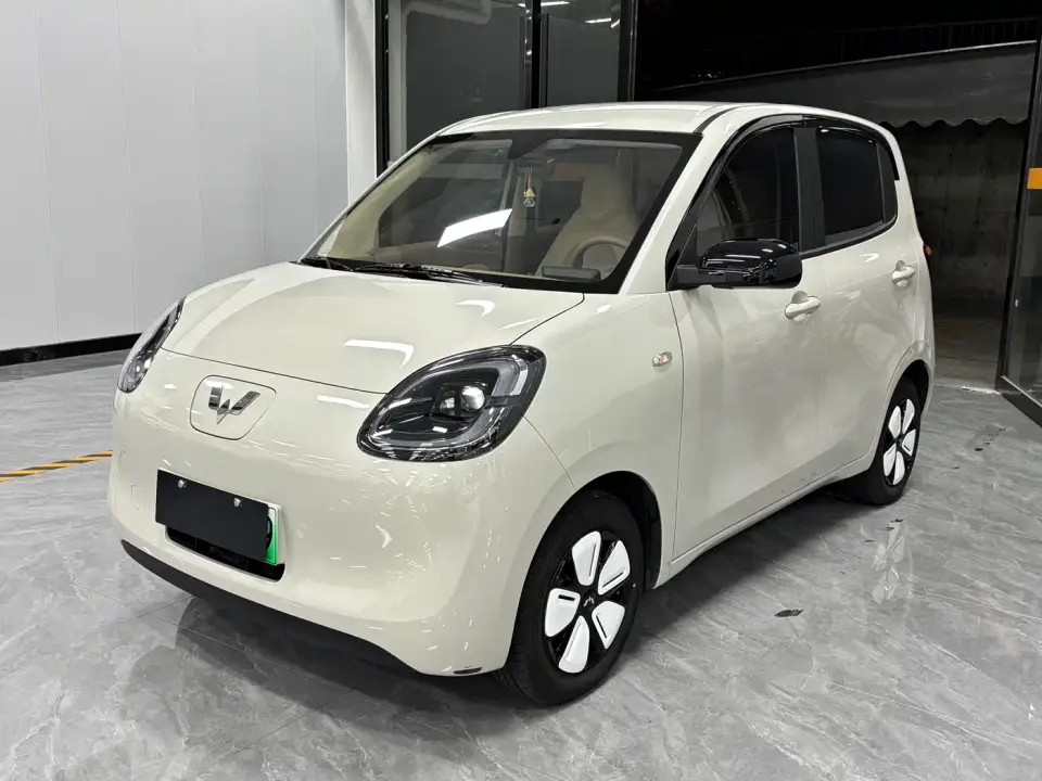 Wuling Motors Hongguang MINIEV 4-Door Advanced 2025