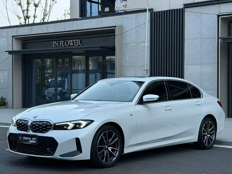 BMW 3 Series 325i M Sport Package 2024