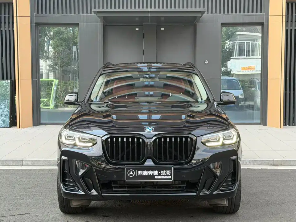 BMW X3 xDrive30i Leading M Night Package 2022