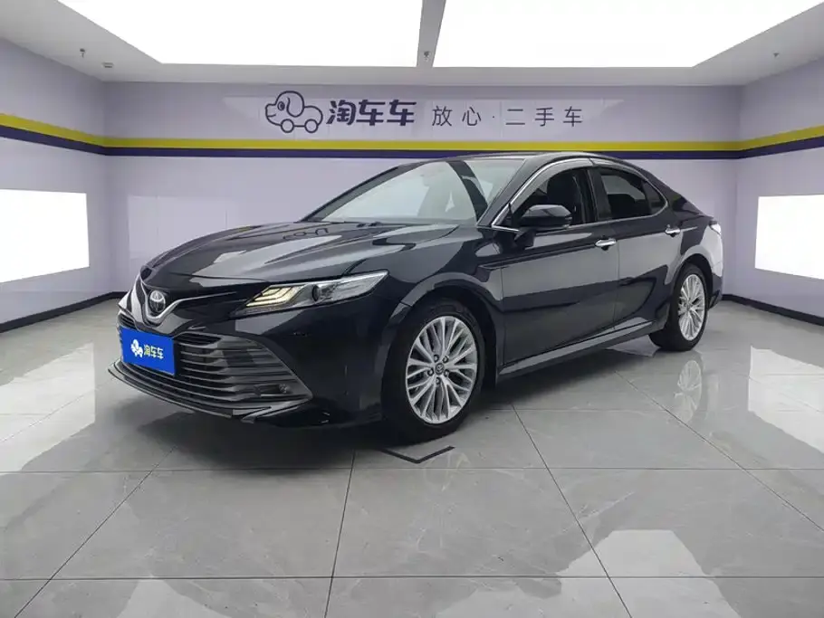 Toyota Camry 2.5G Luxury (China V) 2019