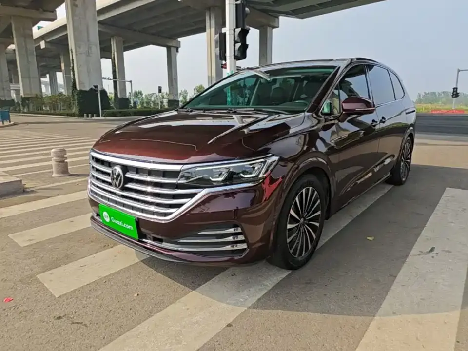 Volkswagen Viloran 380TSI Premium 2022