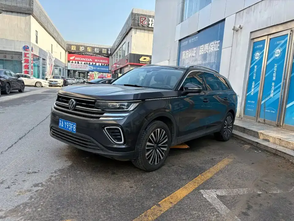 Volkswagen Talagon 330TSI Luxury Touring Edition 2024
