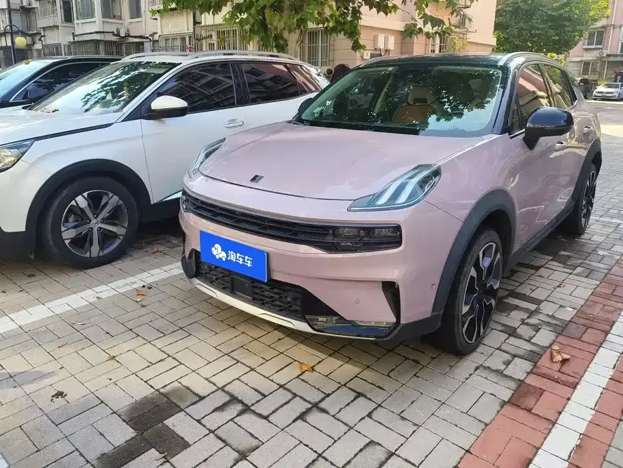 Lynk & Co 06 1.5T Shero Pink Special Edition 2021