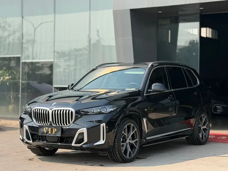 BMW X5 xDrive 30Li Premium M Sport Package 2025