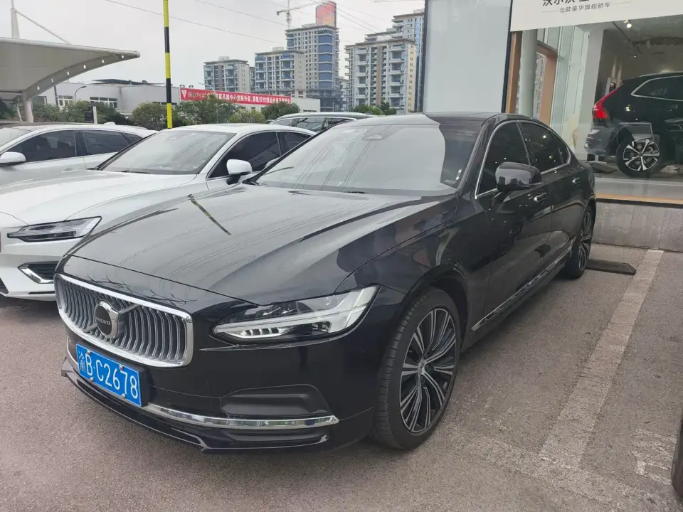Volvo S90 B5 Intelligent Vision Luxury Edition 2023