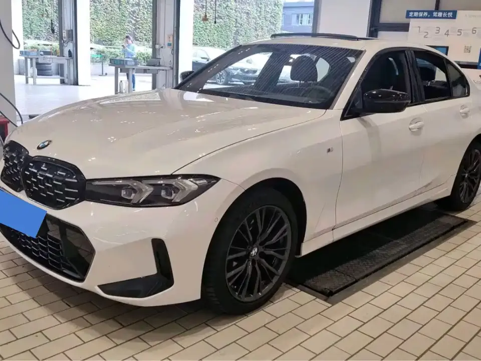 BMW 3 Series 325i M Sport Shadowline Package 2024