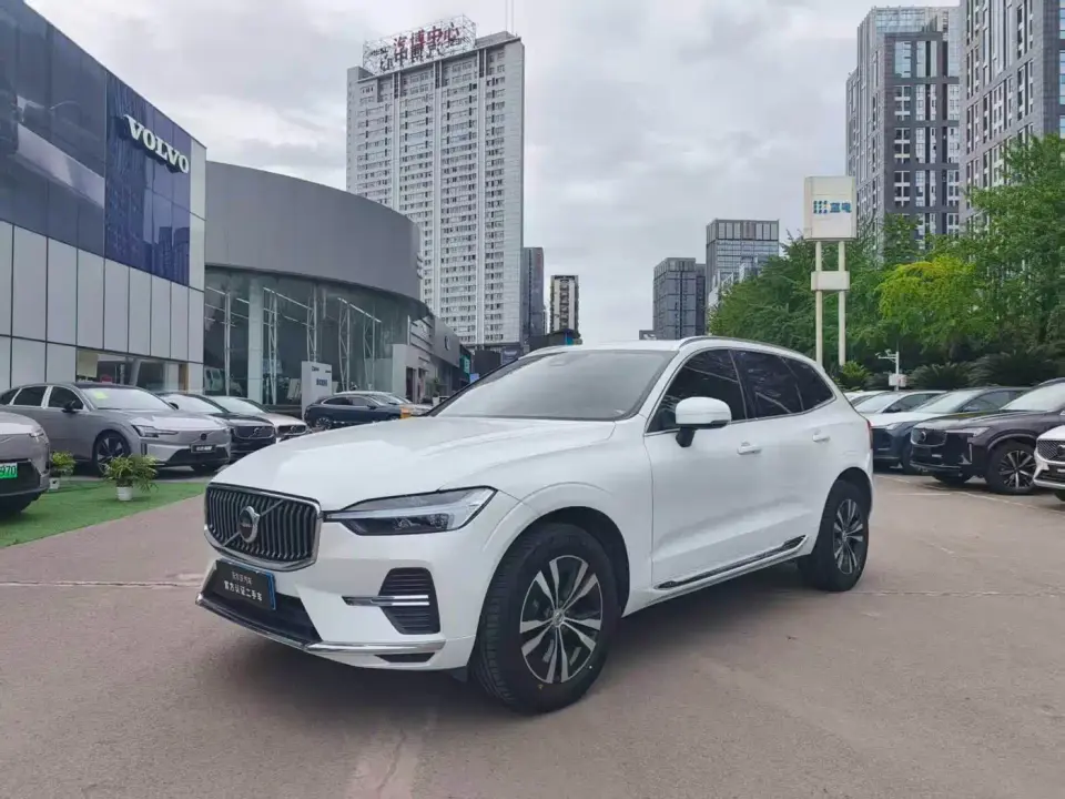 Volvo XC60 B5 AWD Zhiyi Luxury Edition 2023