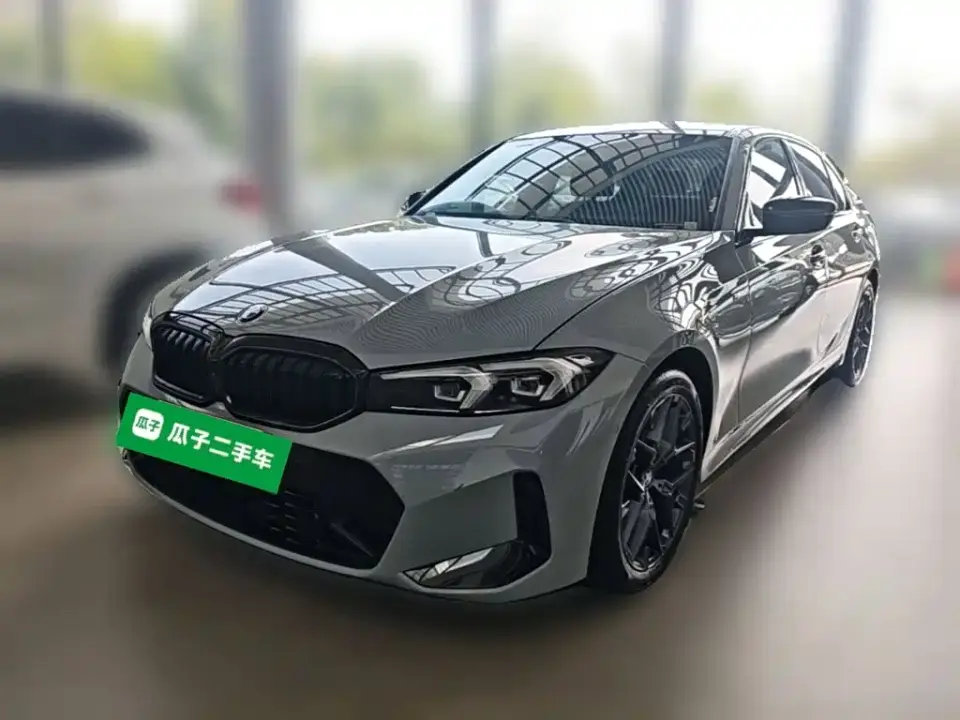 BMW 3 Series 330Li M Sport Night Edition 2025