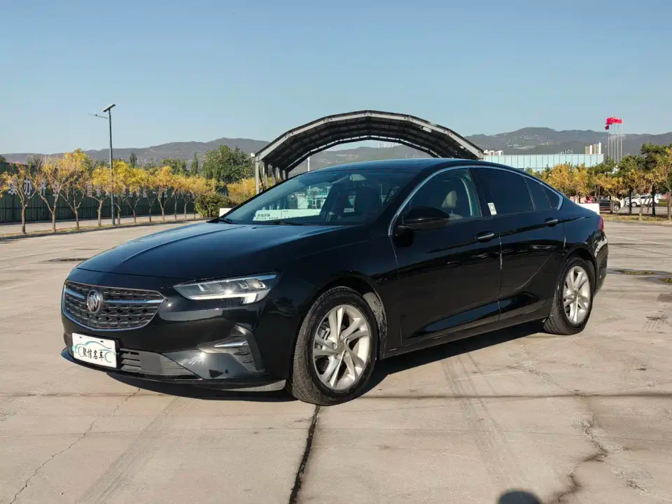 Buick Regal 552T Luxury 2021