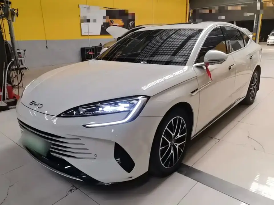 BYD Seal DM-i 1.5L 121km Premium 2024