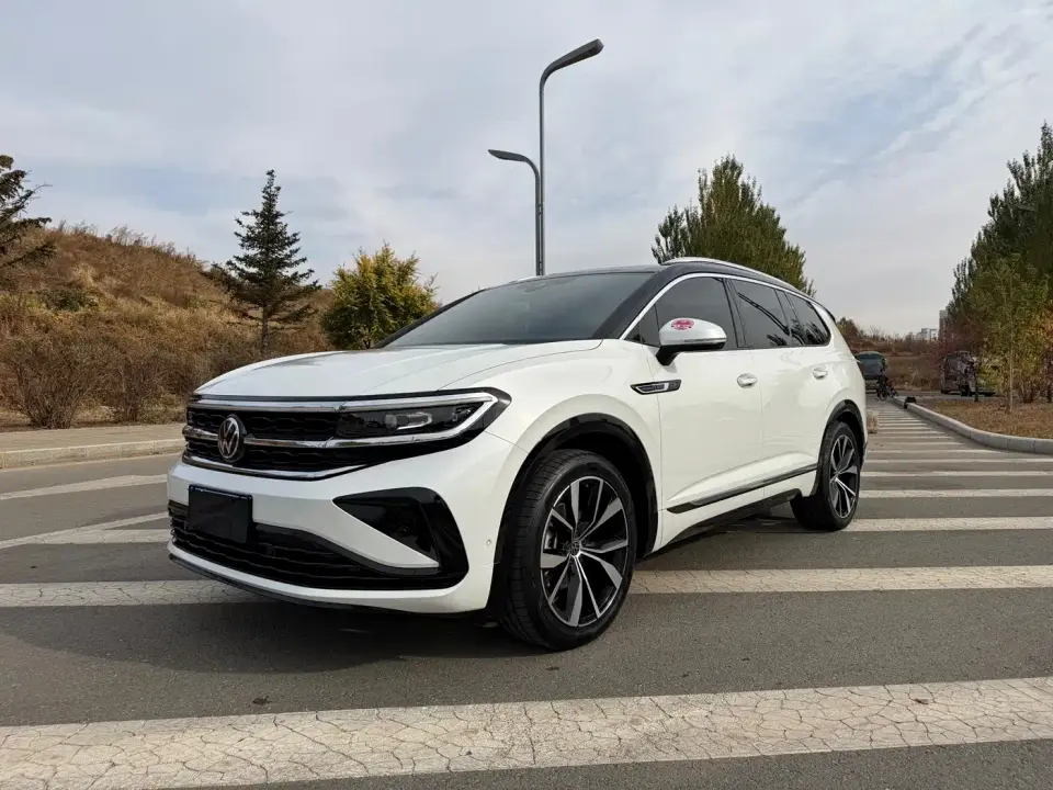Volkswagen Talagon 380TSI 4WD R-Line Explorer Edition 7-Seater 2023