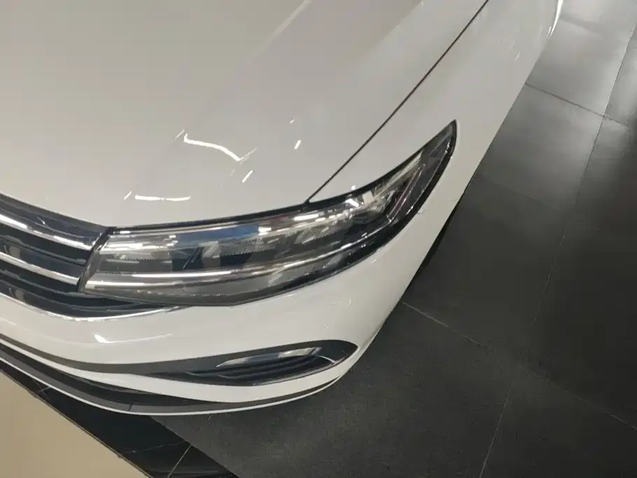 Volkswagen Bora 200TSI DSG Comfort Edition 2022 — фото 5