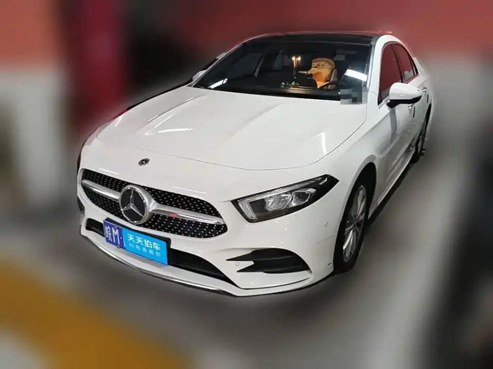 Mercedes-Benz A-Class A 200 L Sport Sedan Fashion Edition 2021