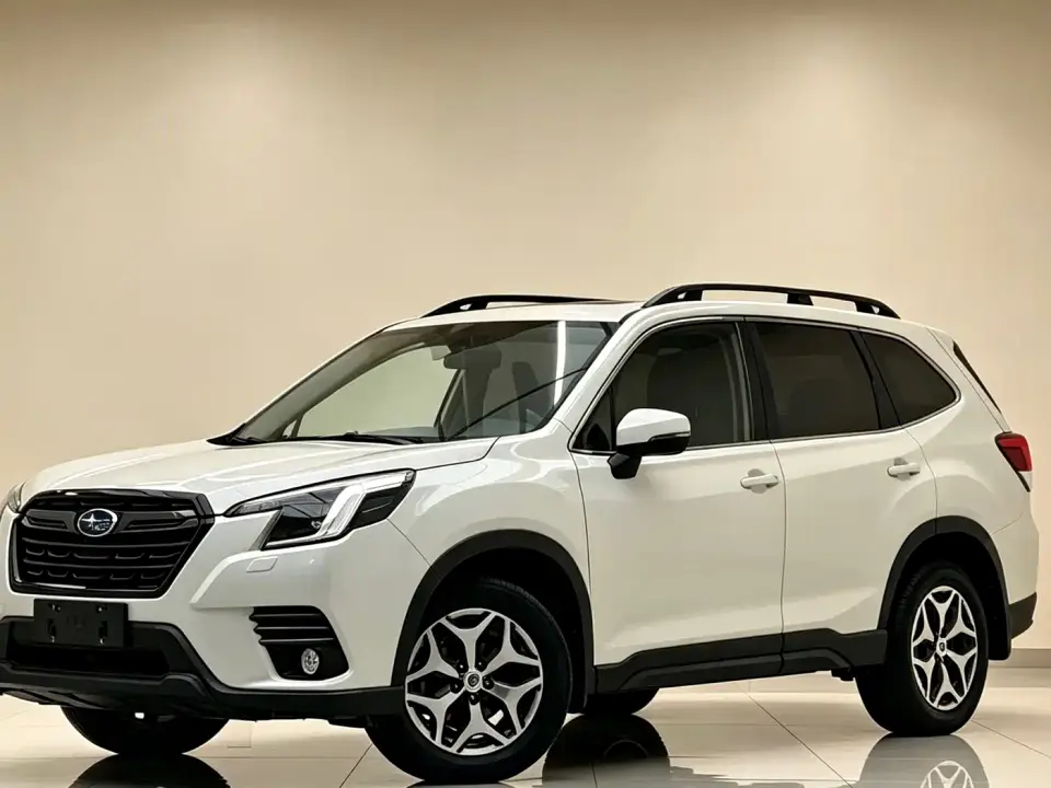 Subaru Forester 2.0i AWD Luxury Edition with EyeSight 2022