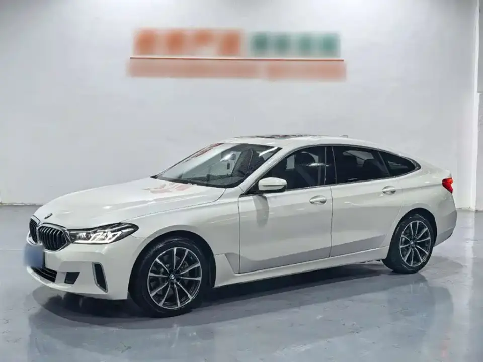 BMW 6 Series GT 630i Luxury Design Package 2021