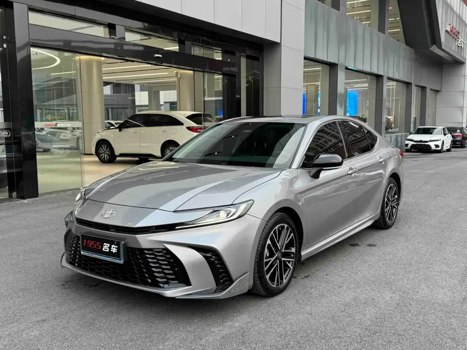 Toyota Camry Hybrid 2.0HSE Sport Lite Edition 2026