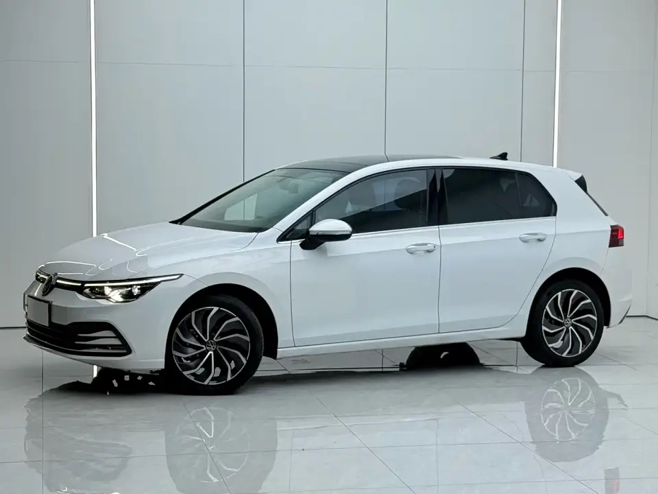 Volkswagen Golf Facelift 280TSI DSG Pro 2024