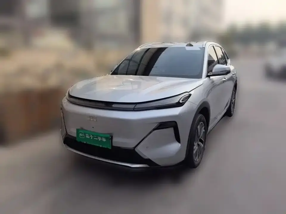 Geely Galaxy Galaxy Starship 7 EM-i Model 120km Explorer+ Edition 2024