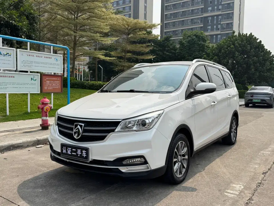 Baojun 730 1.5L Manual Fashion Edition 7-Seater China VI 2019