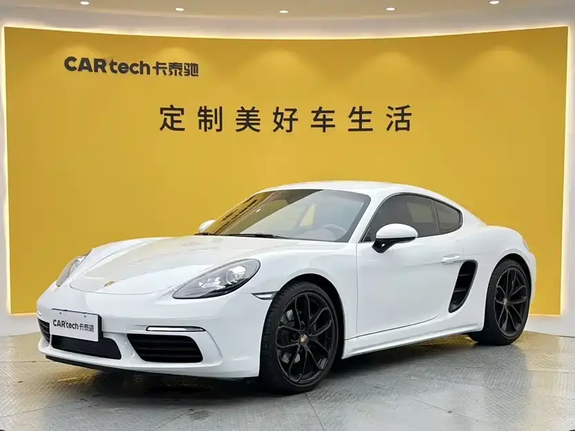 Porsche 718 Cayman Style Edition 2.0T 2024