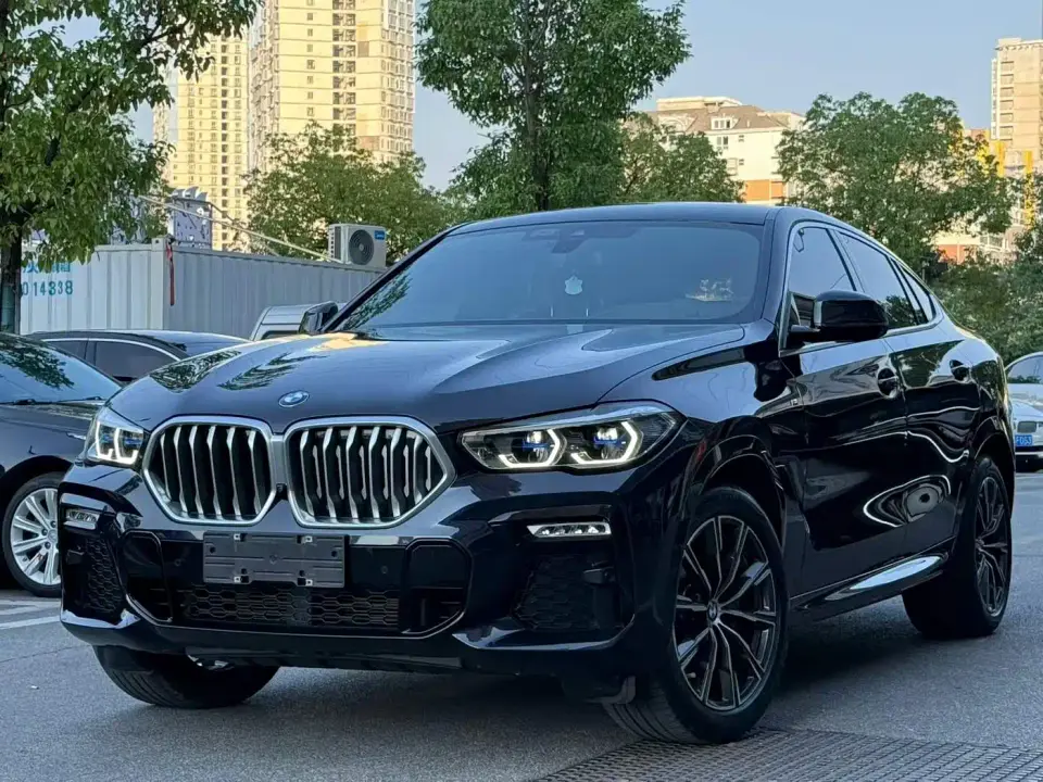BMW X6 xDrive40i M Sport Package 2021